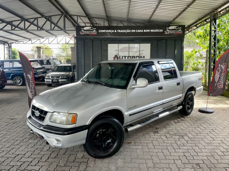 s10 2.5 deluxe 4x4 cd 8v diesel 4p manual 1999 caxias do sul