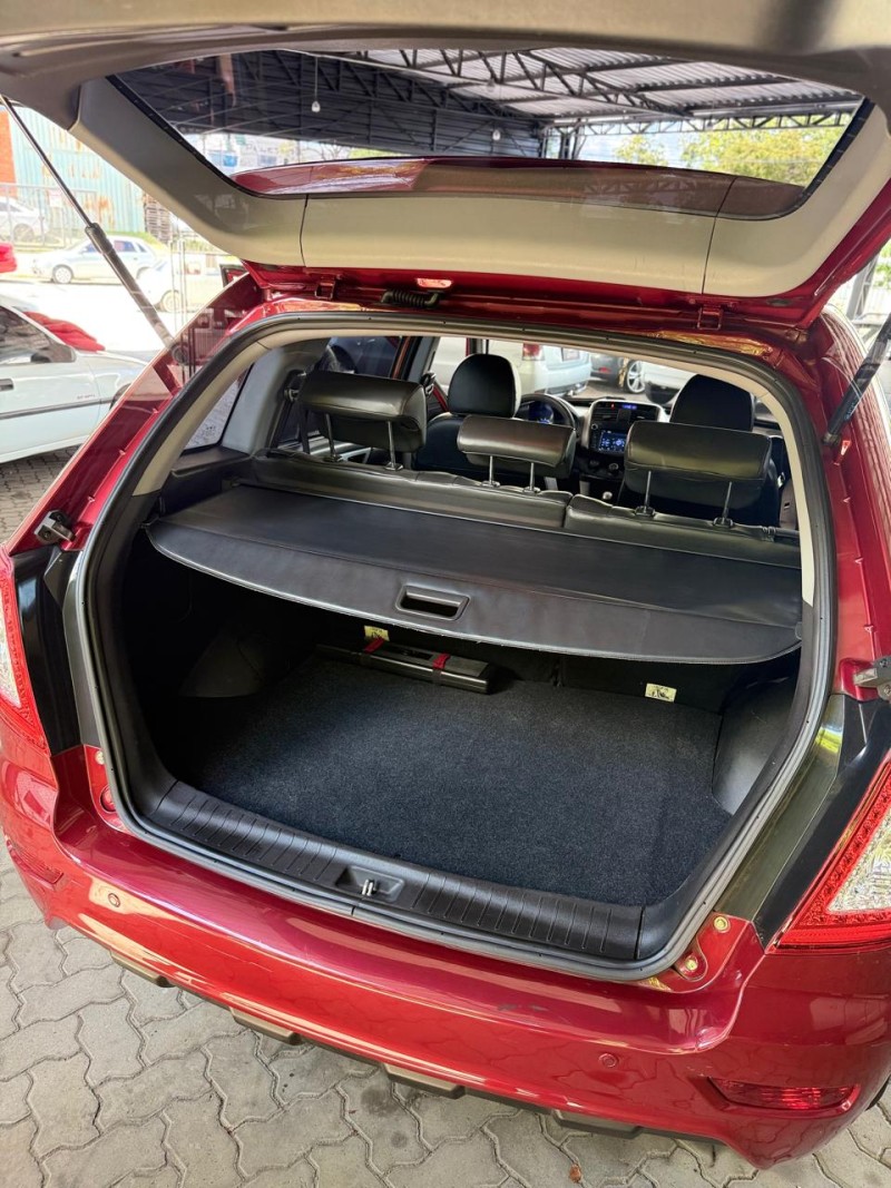 X60 1.8 16V GASOLINA 4P MANUAL - 2015 - CAXIAS DO SUL