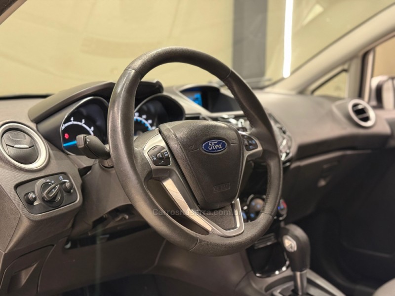 FIESTA 1.6 TITANIUM HATCH 16V FLEX 4P AUTOMÁTICO - 2015 - CAXIAS DO SUL