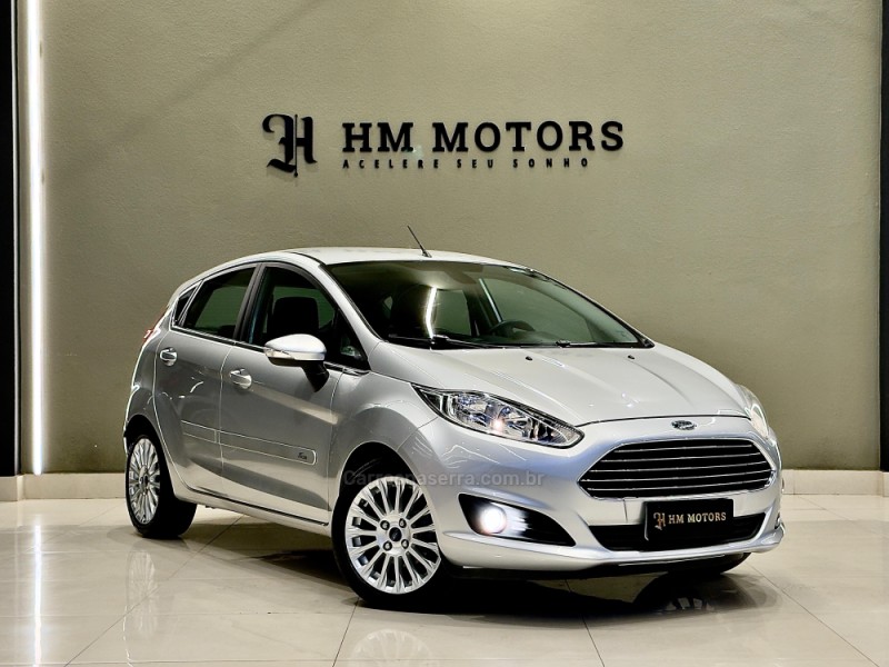 FIESTA 1.6 TITANIUM HATCH 16V FLEX 4P AUTOMÁTICO - 2015 - CAXIAS DO SUL