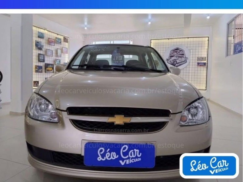 CLASSIC 1.0 MPFI 8V GASOLINA 4P MANUAL - 2013 - VACARIA