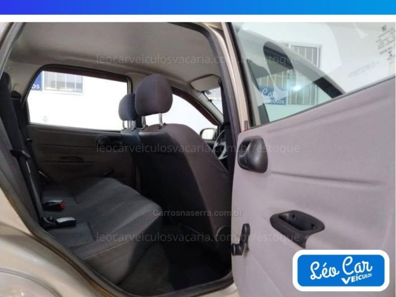 CLASSIC 1.0 MPFI 8V GASOLINA 4P MANUAL - 2013 - VACARIA