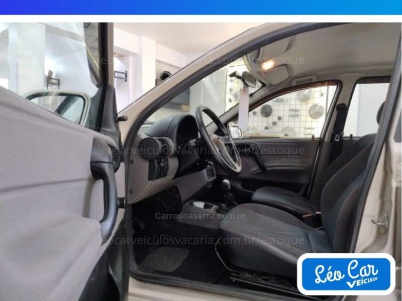 CLASSIC 1.0 MPFI 8V GASOLINA 4P MANUAL - 2013 - VACARIA