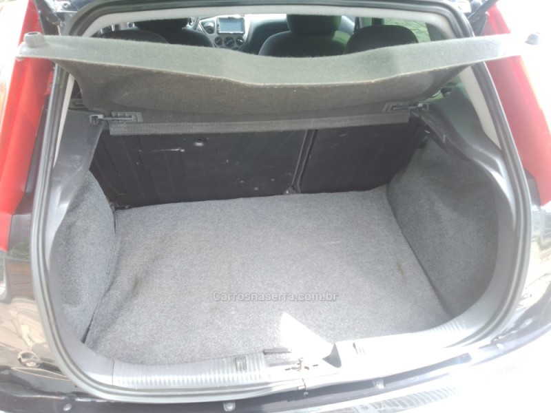 FOCUS 1.6 8V GASOLINA 4P MANUAL - 2008 - CAXIAS DO SUL