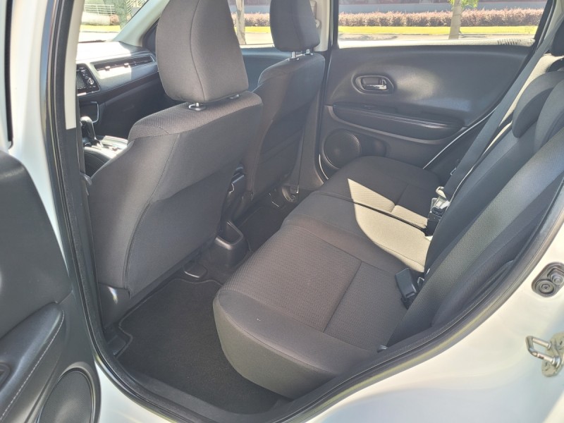 HR-V 1.8 16V FLEX EX 4P AUTOMÁTICO - 2017 - CARLOS BARBOSA