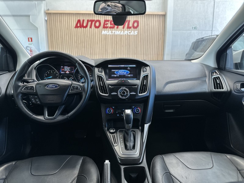 FOCUS 2.0 TITANIUM HATCH 16V FLEX 4P AUTOMÁTICO - 2016 - ESTâNCIA VELHA