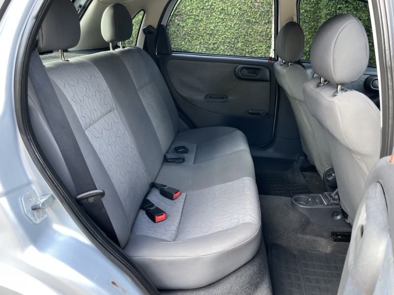 CORSA 1.8 MPFI MAXX 8V FLEX 4P MANUAL - 2006 - CAXIAS DO SUL