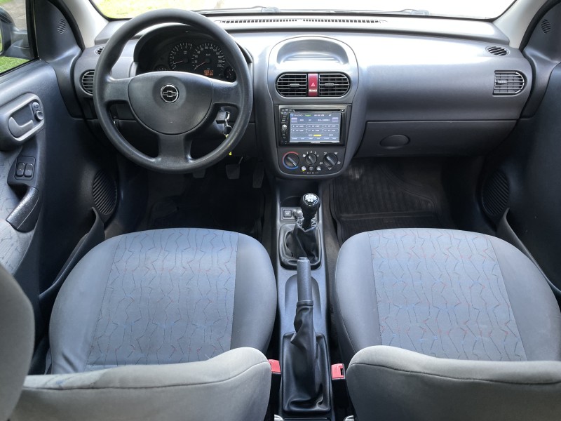 CORSA 1.8 MPFI MAXX 8V FLEX 4P MANUAL - 2006 - CAXIAS DO SUL
