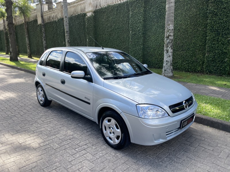 CORSA 1.8 MPFI MAXX 8V FLEX 4P MANUAL - 2006 - CAXIAS DO SUL