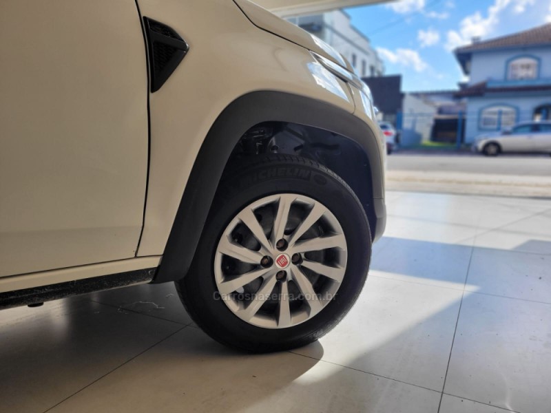 STRADA 1.3 FREEDOM PLUS CS 8V FLEX 2P MANUAL - 2023 - CANELA