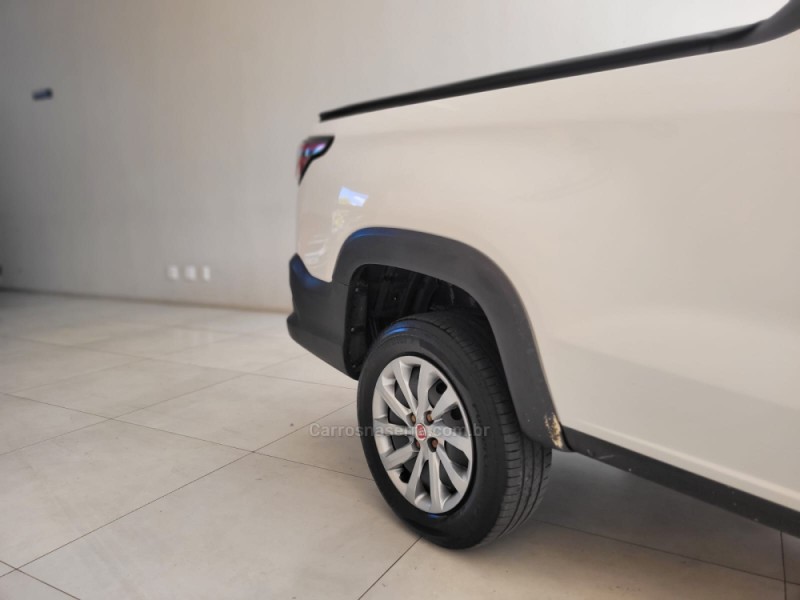 STRADA 1.3 FREEDOM PLUS CS 8V FLEX 2P MANUAL - 2023 - CANELA