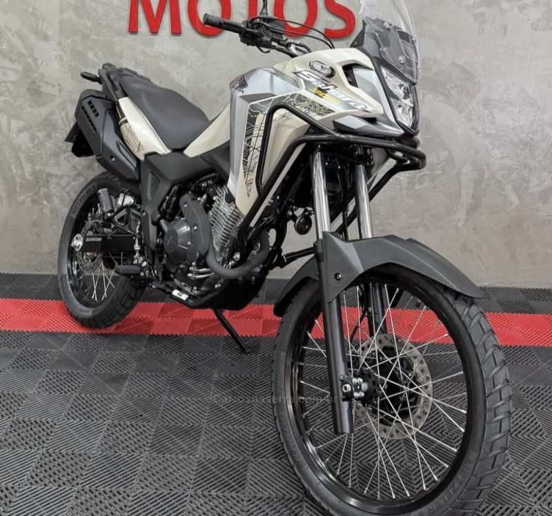 SAHARA 300 ADVENTURE  - 2025 - NOVO HAMBURGO