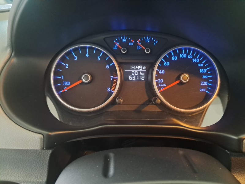 VOYAGE 1.6 MI COMFORTLINE 8V FLEX 4P MANUAL - 2010 - FLORES DA CUNHA