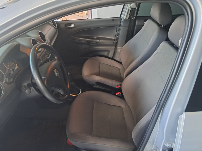 VOYAGE 1.6 MI COMFORTLINE 8V FLEX 4P MANUAL - 2010 - FLORES DA CUNHA