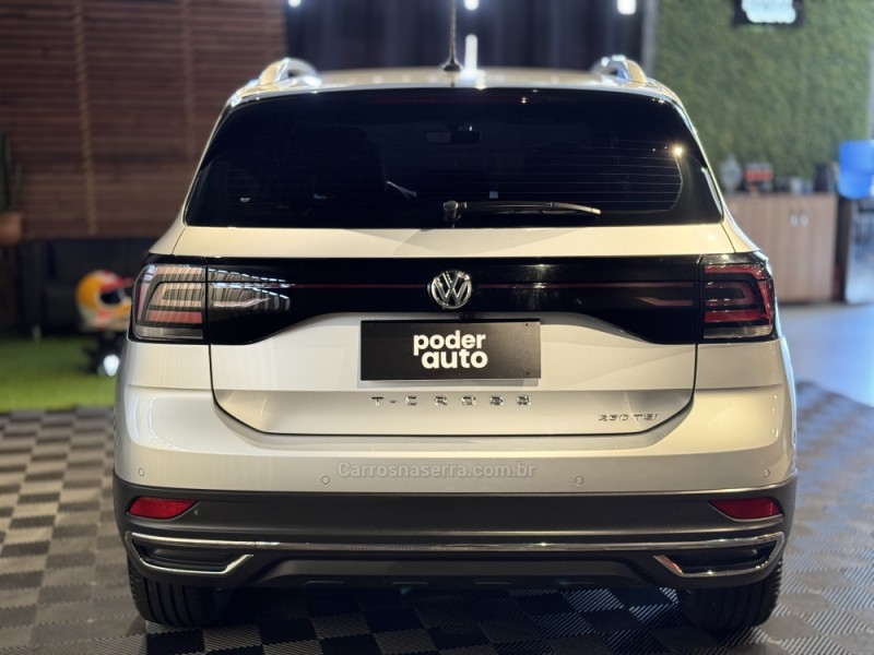 T-CROSS 1.4 HIGHLINE TSI 16V FLEX 4P AUTOMÁTICO - 2021 - FARROUPILHA