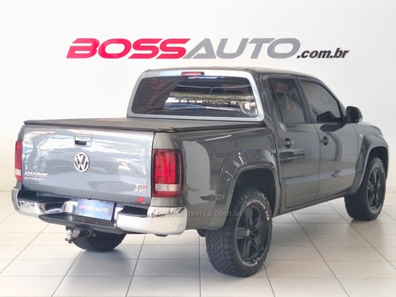 AMAROK 2.0 HIGHLINE 4X4 CD 16V TURBO INTERCOOLER DIESEL 4P AUTOMÁTICO - 2017 - CAXIAS DO SUL