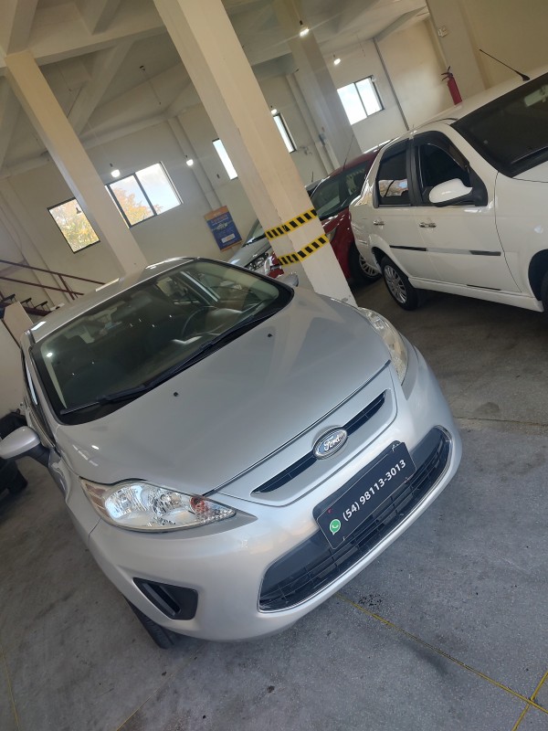 FIESTA 1.6 MPI HATCH 8V FLEX 4P MANUAL - 2012 - CAXIAS DO SUL
