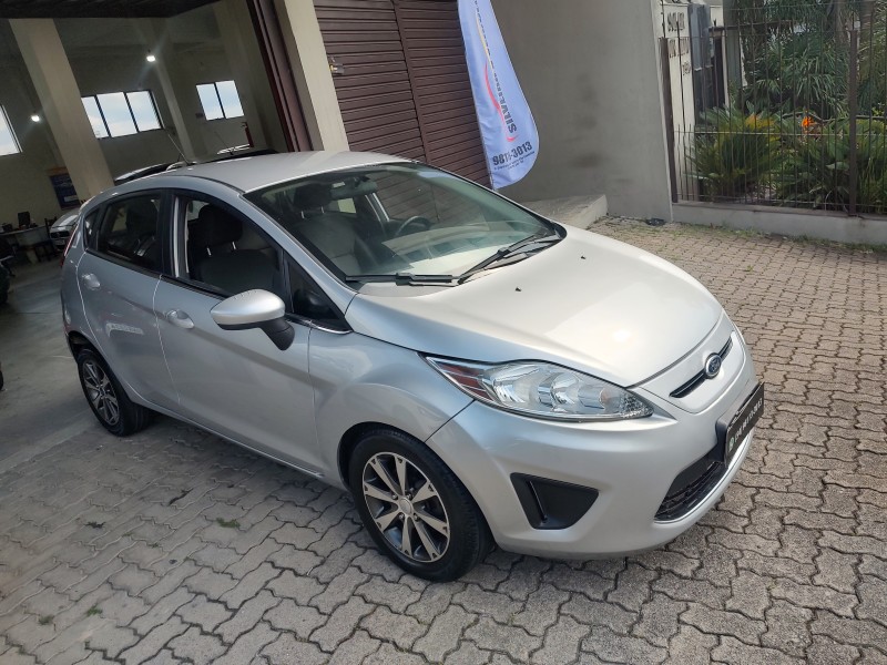FIESTA 1.6 MPI HATCH 8V FLEX 4P MANUAL - 2012 - CAXIAS DO SUL