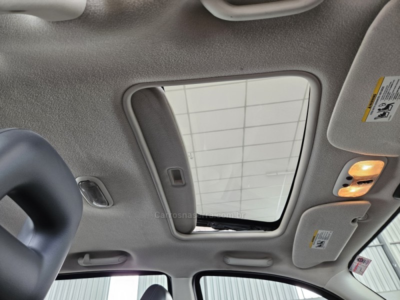 PT CRUISER 2.4 LIMITED EDITION 16V GASOLINA 4P AUTOMÁTICO - 2009 - TAPEJARA