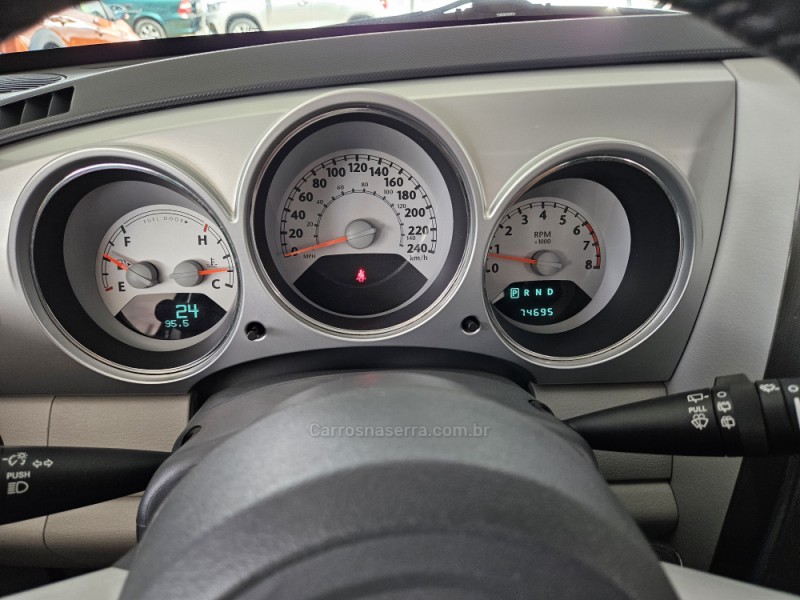 PT CRUISER 2.4 LIMITED EDITION 16V GASOLINA 4P AUTOMÁTICO - 2009 - TAPEJARA