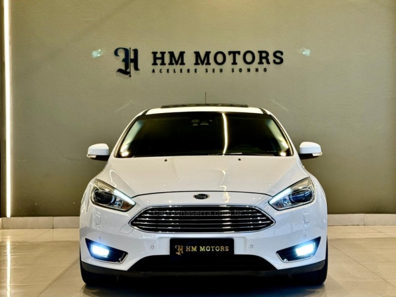 FOCUS 2.0 TITANIUM PLUS HATCH 16V FLEX 4P AUTO - 2016 - CAXIAS DO SUL