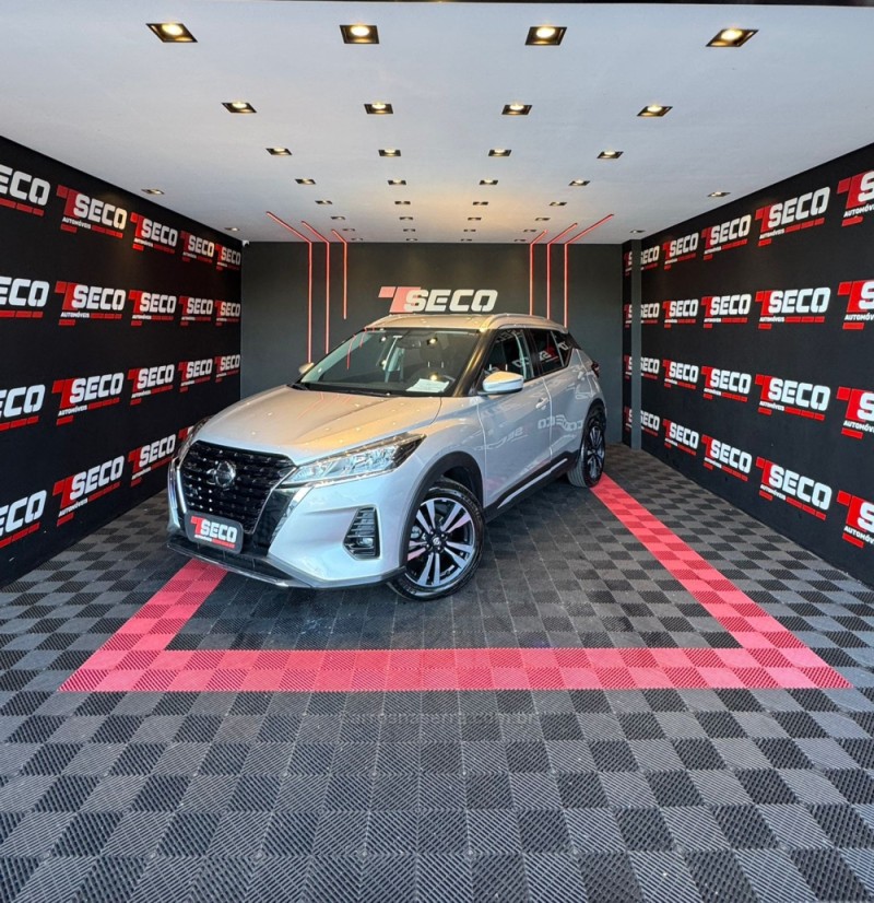 kicks 1.6 advance 16v flex 4p automatico 2022 passo fundo