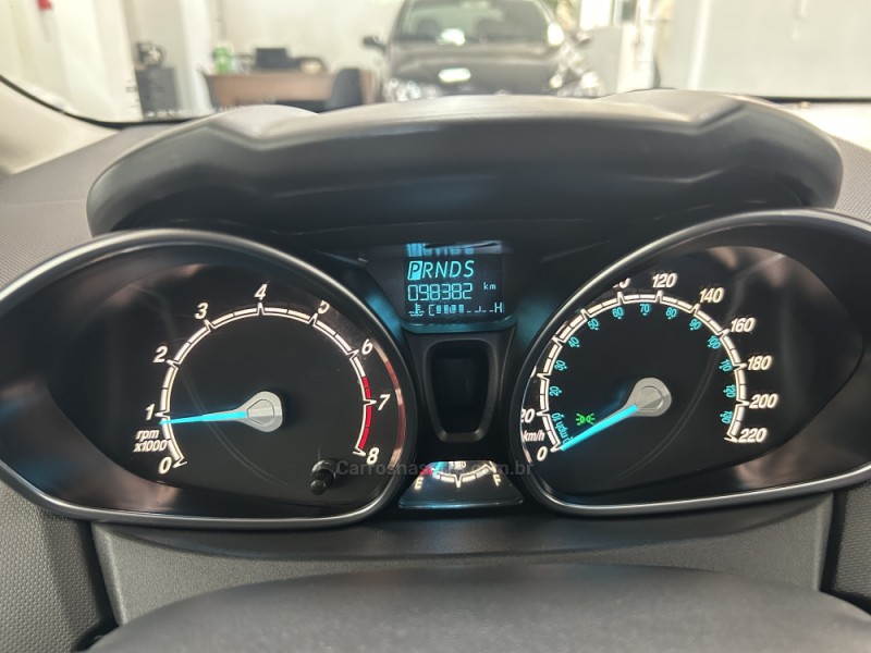 FIESTA 1.6 TITANIUM PLUS HATCH 16V FLEX 4P AUTOMÁTICO - 2016 - NOVA PRATA