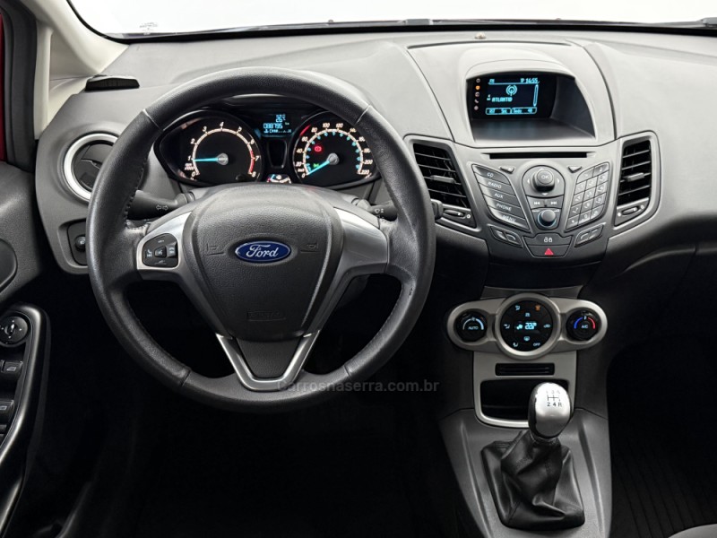 FIESTA 1.6 SE HATCH 16V FLEX 4P MANUAL - 2015 - CAXIAS DO SUL