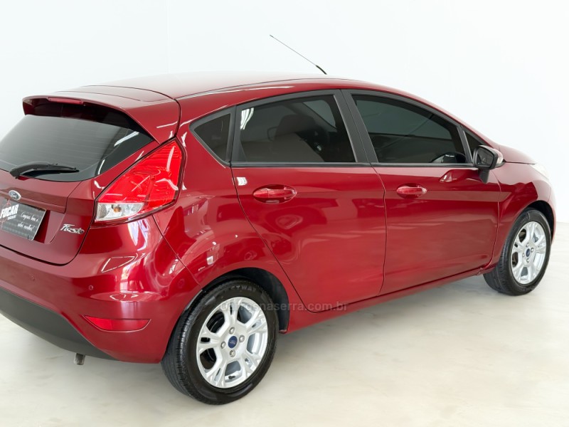 FIESTA 1.6 SE HATCH 16V FLEX 4P MANUAL - 2015 - CAXIAS DO SUL