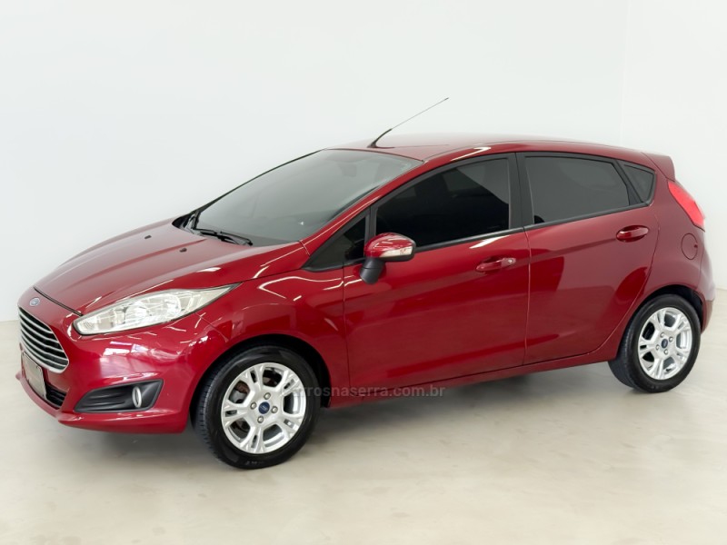 fiesta 1.6 se hatch 16v flex 4p manual 2015 caxias do sul