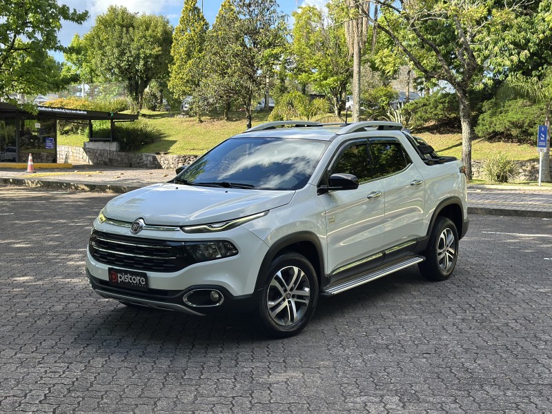 toro 2.0 16v turbo diesel volcano at9 4x4 automatico 2018 caxias do sul