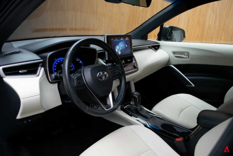 COROLLA 1.8 CROSS XRX 16V HÍBRIDO 4P AUTOMÁTICO - 2024 - GARIBALDI