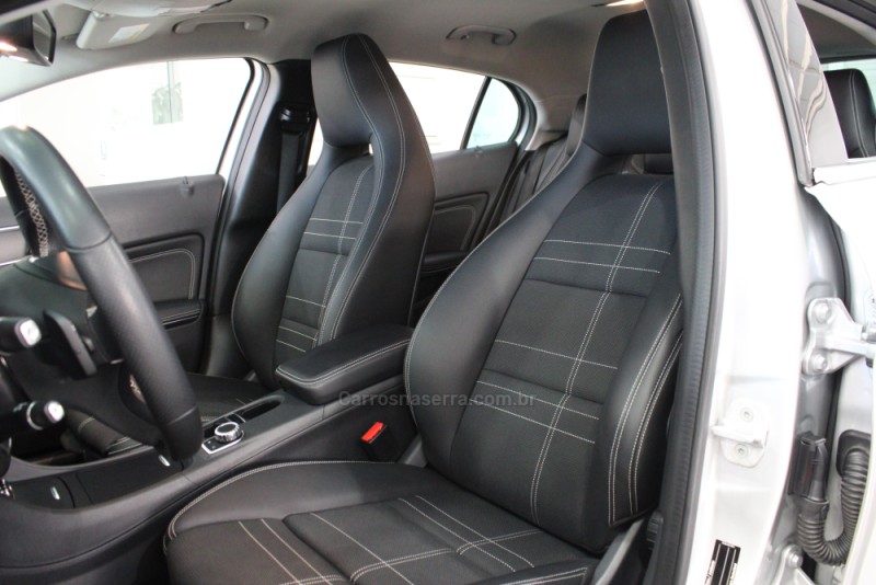 GLA 200 1.6 CGI ADVANCE 16V TURBO FLEX 4P AUTOMÁTICO - 2017 - CAXIAS DO SUL