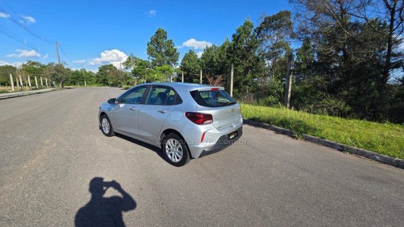 ONIX 1.0 LT 12V FLEX 4P MANUAL - 2021 - BENTO GONçALVES