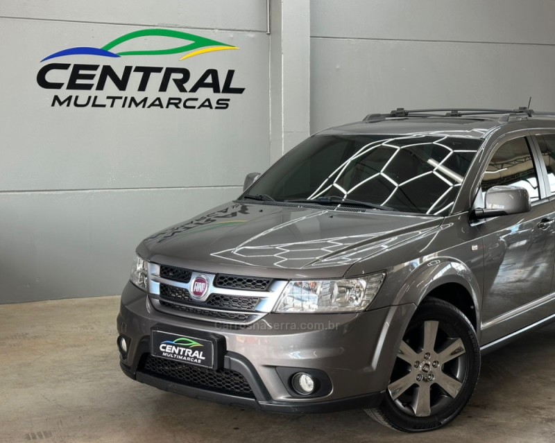 FREEMONT 2.4 PRECISION 16V GASOLINA 4P AUTOMÁTICO - 2013 - VACARIA