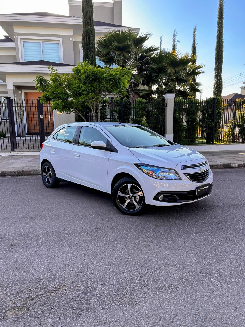 ONIX 1.4 MPFI LT 8V FLEX 4P MANUAL - 2013 - BENTO GONçALVES