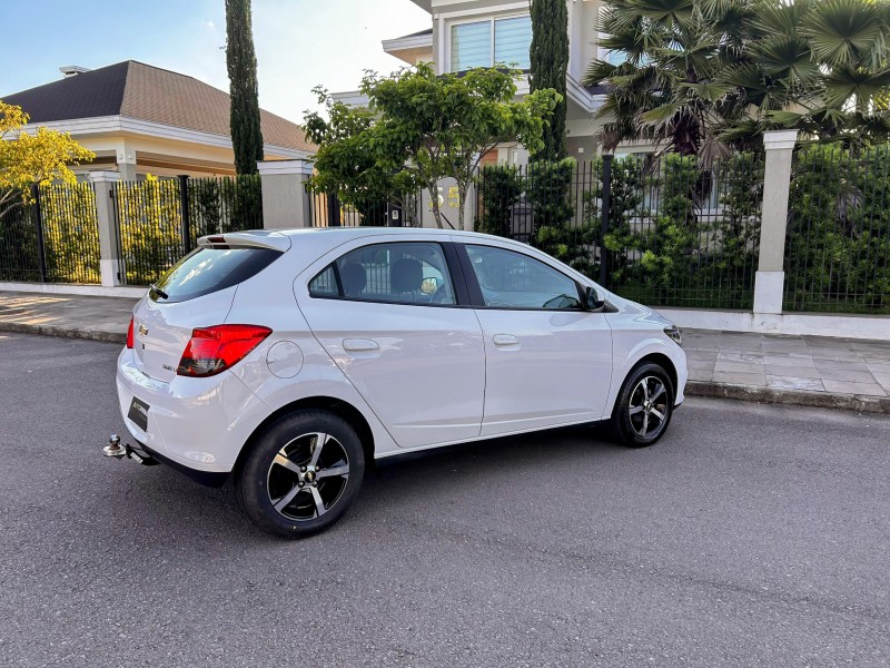 ONIX 1.4 MPFI LT 8V FLEX 4P MANUAL - 2013 - BENTO GONçALVES