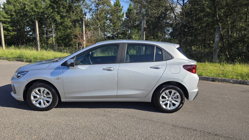 ONIX 1.0 LT 12V FLEX 4P MANUAL - 2021 - BENTO GONçALVES