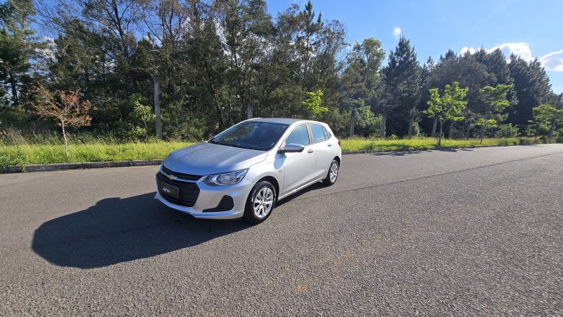 ONIX 1.0 LT 12V FLEX 4P MANUAL - 2021 - BENTO GONçALVES