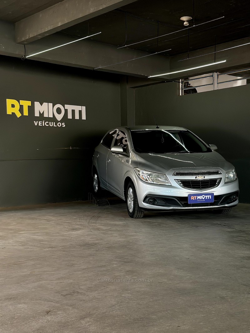 ONIX 1.0 LT PLUS 4P FLEX MANUAL - 2013 - MUçUM