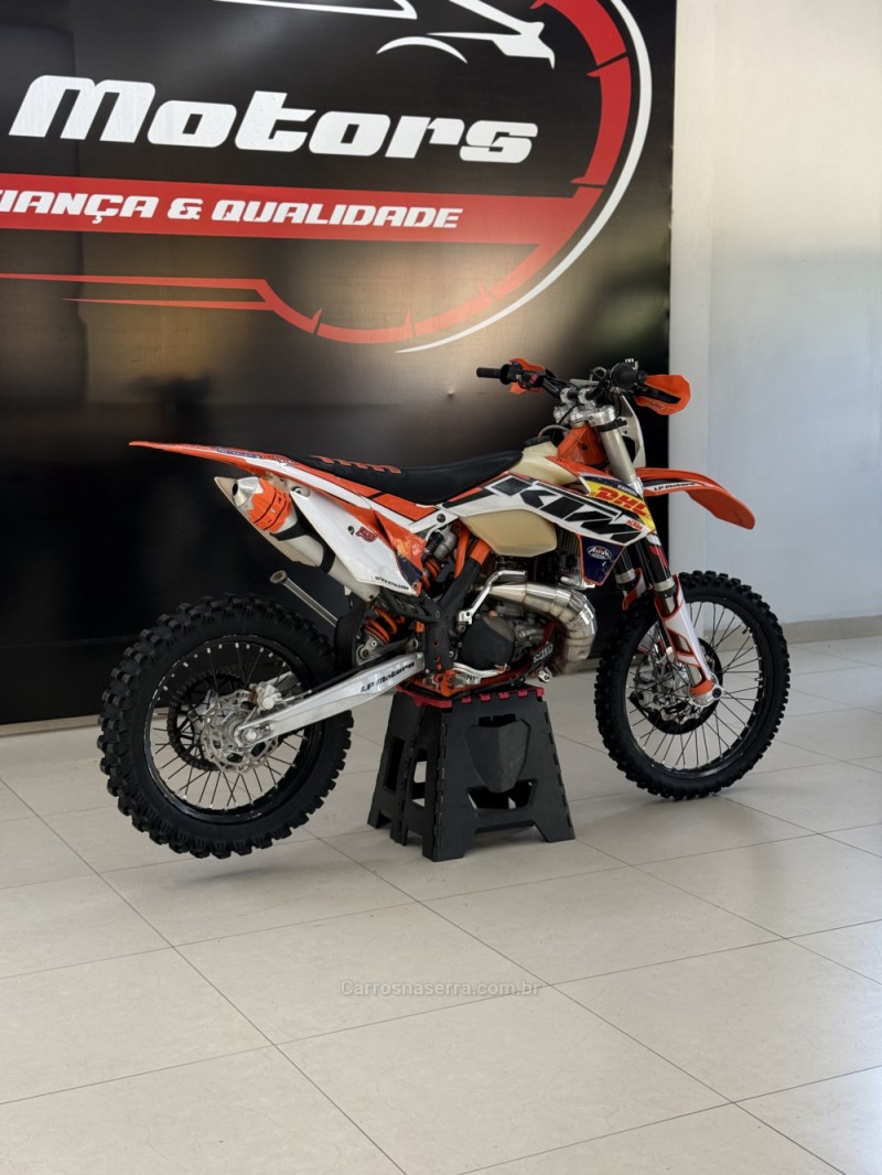 EXC 300 GASOLINA - 2015 - FARROUPILHA