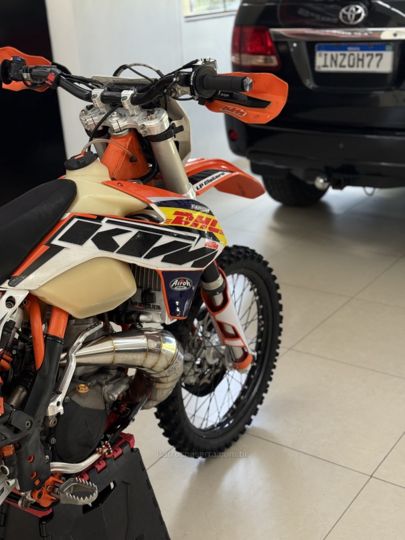 EXC 300 GASOLINA - 2015 - FARROUPILHA