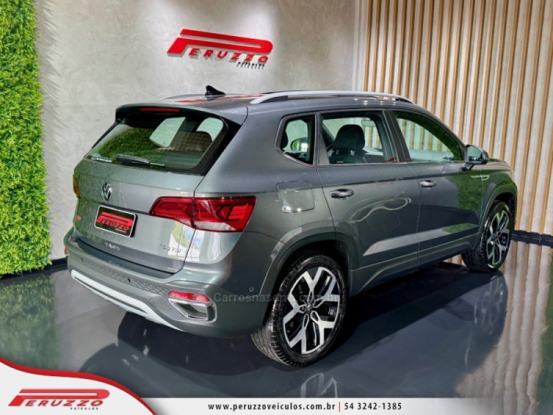 TAOS 1.4 16V HIGHLINE TSI FLEX 4P AUTOMÁTICO - 2024 - NOVA PRATA