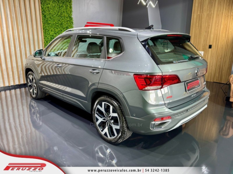TAOS 1.4 16V HIGHLINE TSI FLEX 4P AUTOMÁTICO - 2024 - NOVA PRATA