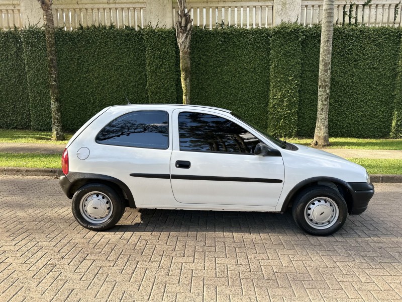 CORSA 1.0 MPF WIND 8V GASOLINA 2P MANUAL - 1998 - CAXIAS DO SUL