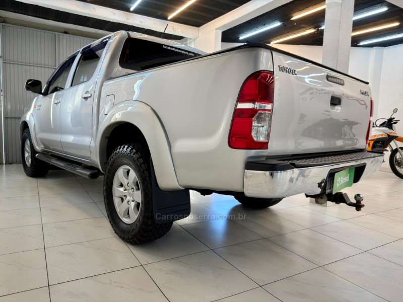 HILUX 2.7 SR 4X2 CD 16V GASOLINA 4P AUTOMÁTICO - 2012 - BOM RETIRO DO SUL