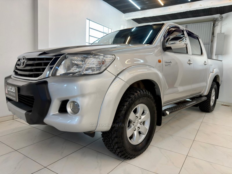 HILUX 2.7 SR 4X2 CD 16V GASOLINA 4P AUTOMÁTICO - 2012 - BOM RETIRO DO SUL