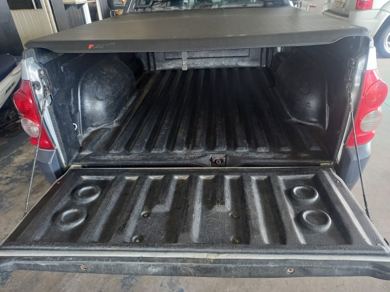 MONTANA 1.4 MPFI CONQUEST CS 8V FLEX 2P MANUAL - 2009 - CAXIAS DO SUL