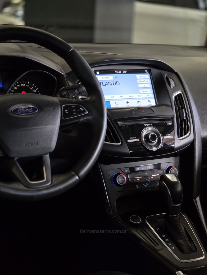 FOCUS 2.0 16V FLEX 4P AUTOMÁTICO - 2017 - CAXIAS DO SUL