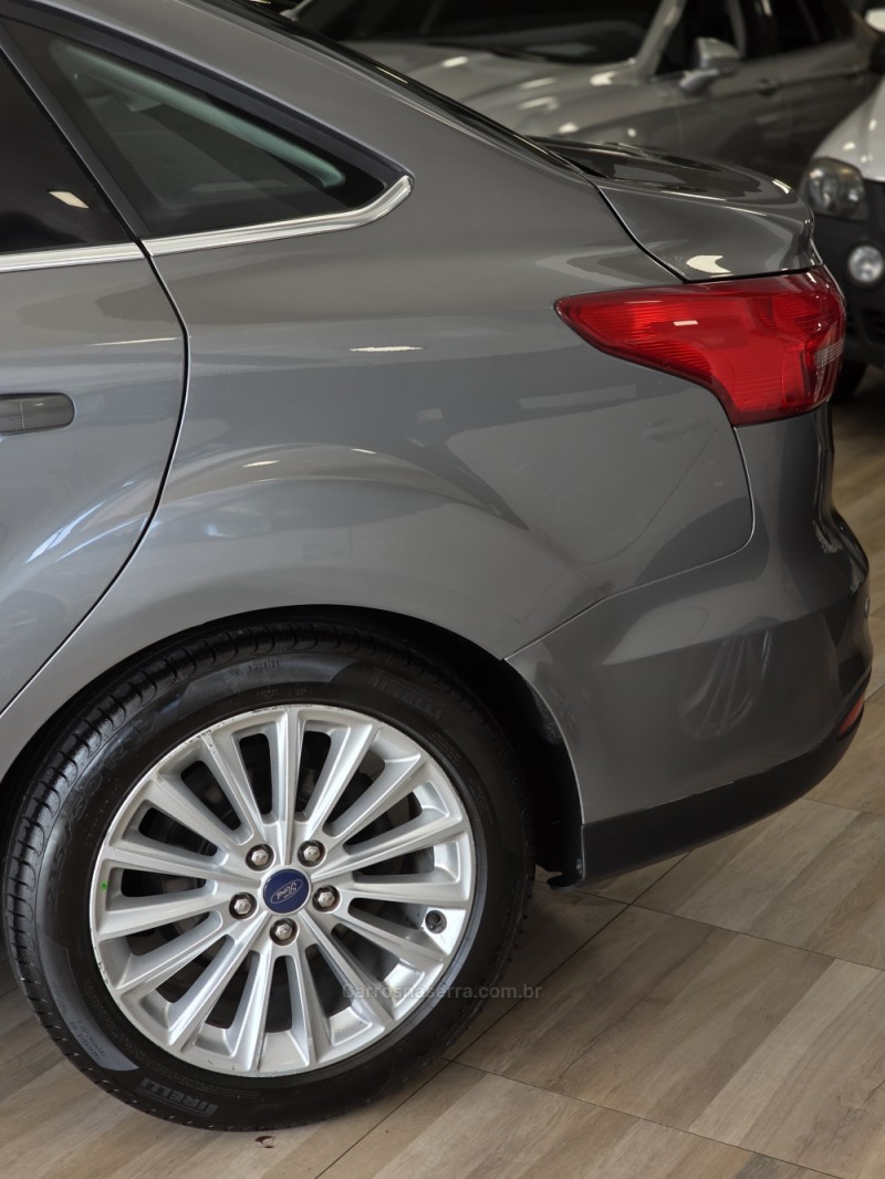 FOCUS 2.0 16V FLEX 4P AUTOMÁTICO - 2017 - CAXIAS DO SUL